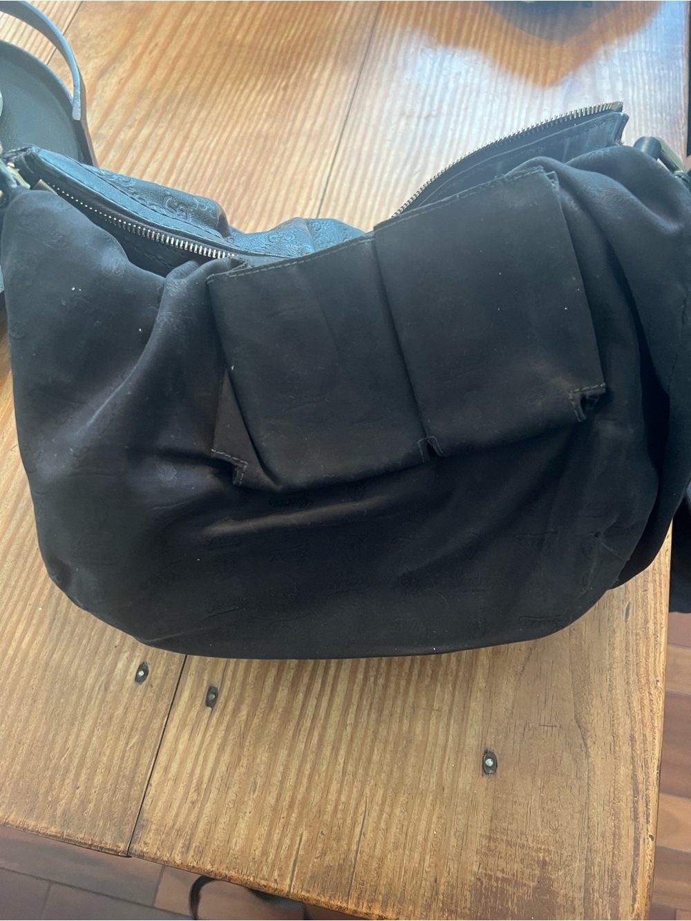 Gucci Black Leather Sukey Guccissima Shoulder Bag - Picture 8 of 11